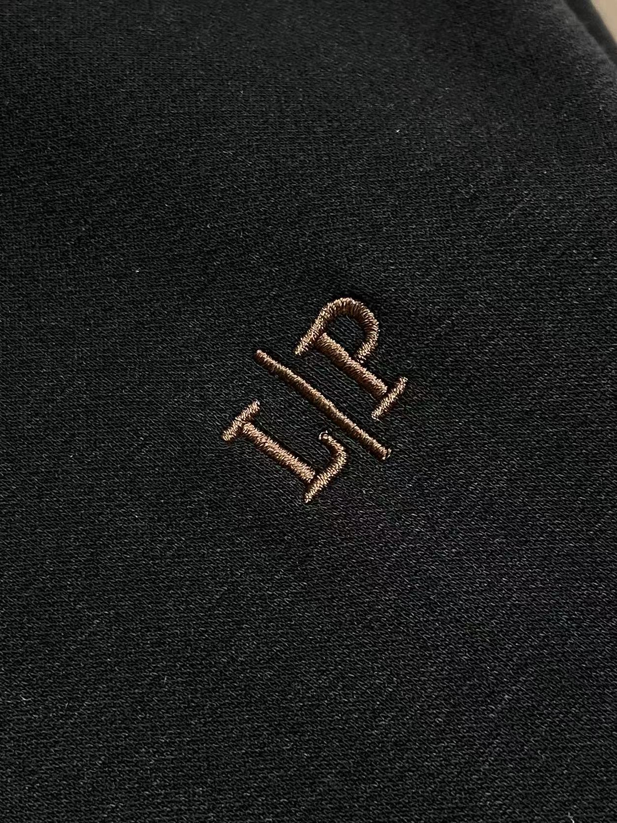 Loro piana LoroPiana 2026ss夏装新品长袖T恤，进口顶极精梳棉面料，极为亲肤舒适 摸上去非常的细