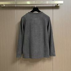 Burberry 棉质圆领短袖t恤,本款Burberry品牌短袖T恤,甄选高品质纯棉面料织造而成,质地柔软细腻、透气亲肤 Burberry 棉质圆领短袖t恤,本款Burberry品牌短袖T恤,甄选高品质纯棉面料织造而成,质地柔软细腻、透气亲肤