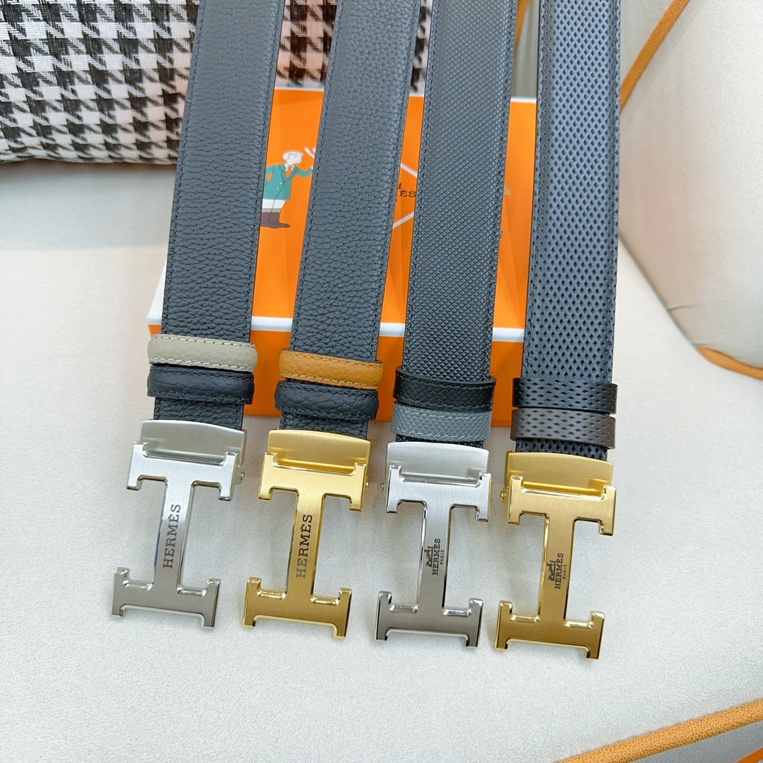 Hermès Rare pair of H family. First layer cowhide, width 3.5CM