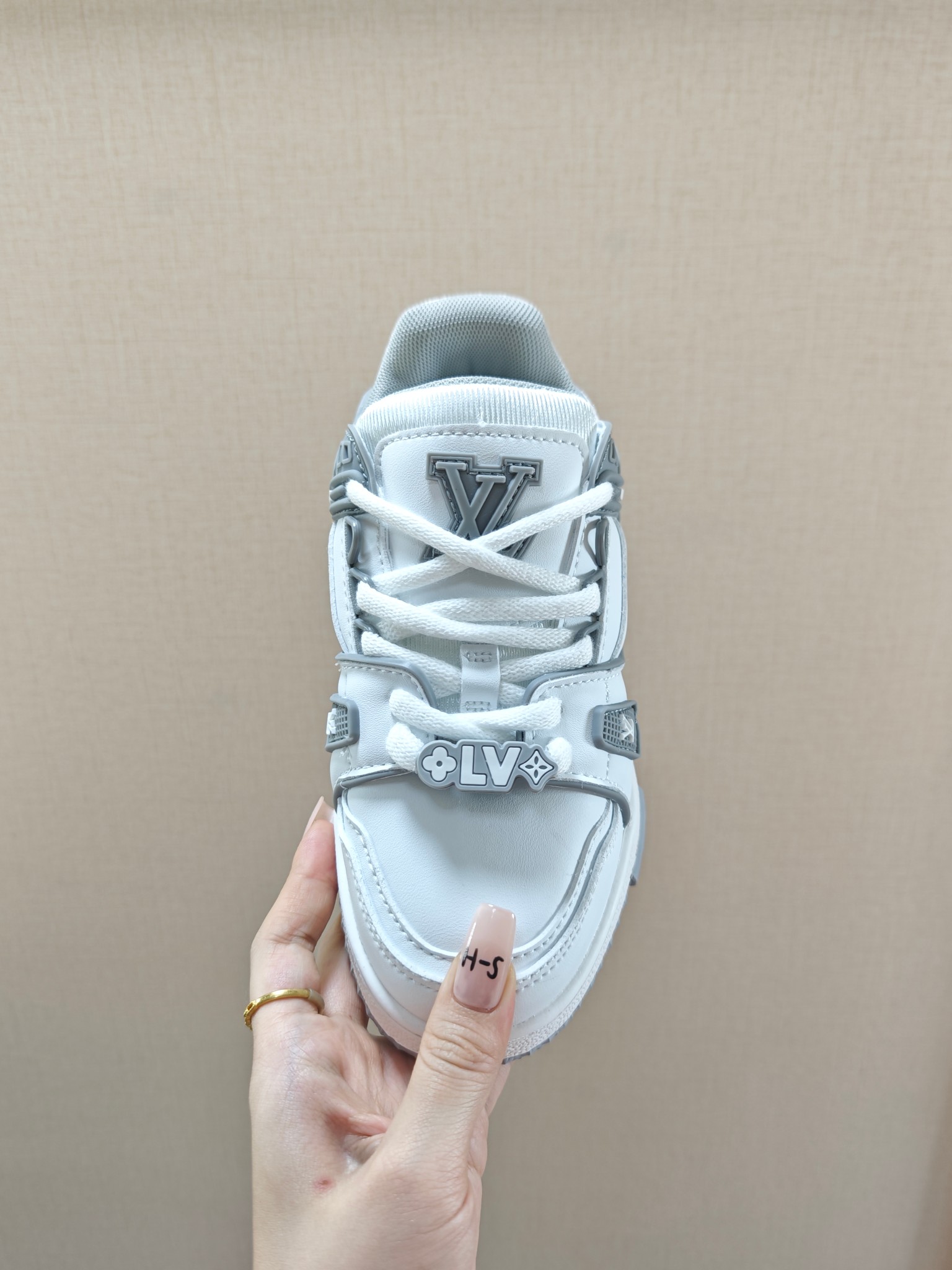 图片[5]-价 🚦LV小胖丁儿童板鞋•尺码表🔻 量好脚长才是选码关键✔️ 🚨不同品牌，不同系列的鞋子，鞋码会存在差异，一定要量好宝宝脚长，脚长对照尺码表【参考适合脚长】选码数 🚨孩子3个月脚长就会有变化，多花一分钟选码，节省换码一周的时间👊-选品中心