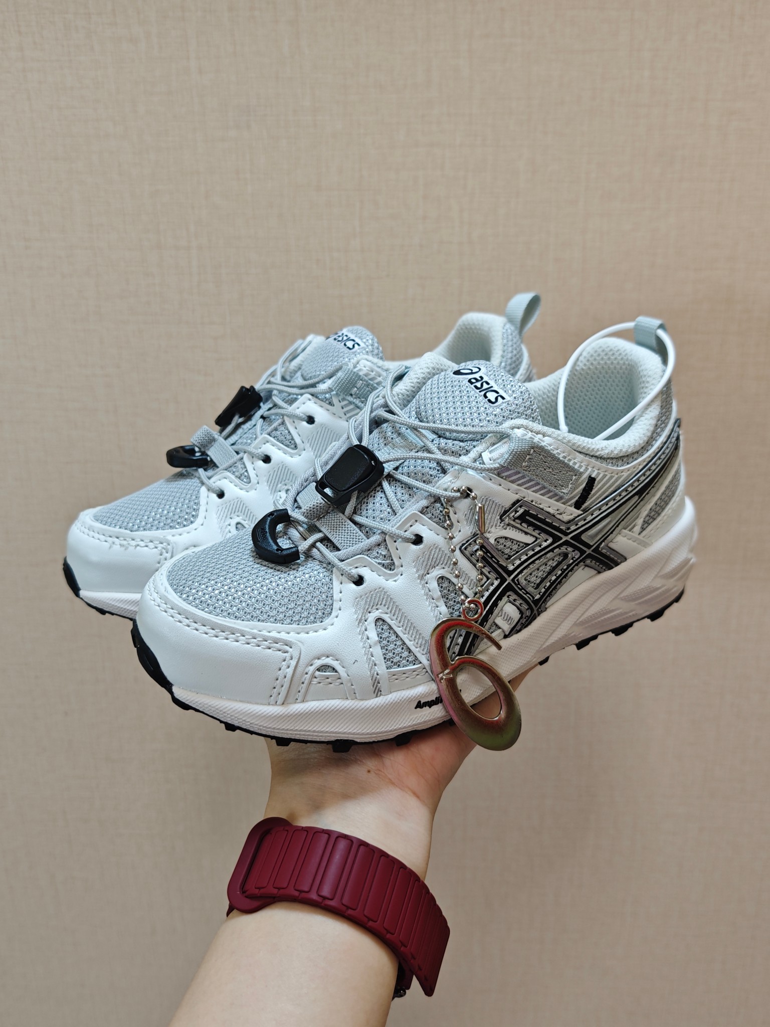 图片[7]-ASICS亚瑟士童鞋GEL-SONOMA FE儿童夏季户外徒步登山鞋 ❤️ 尺码：27-39 松紧带调节方便！好穿又好搭真的没话说，轻量还舒适透气，橡胶大底走路也很稳很扎实，好穿又时髦。-选品中心