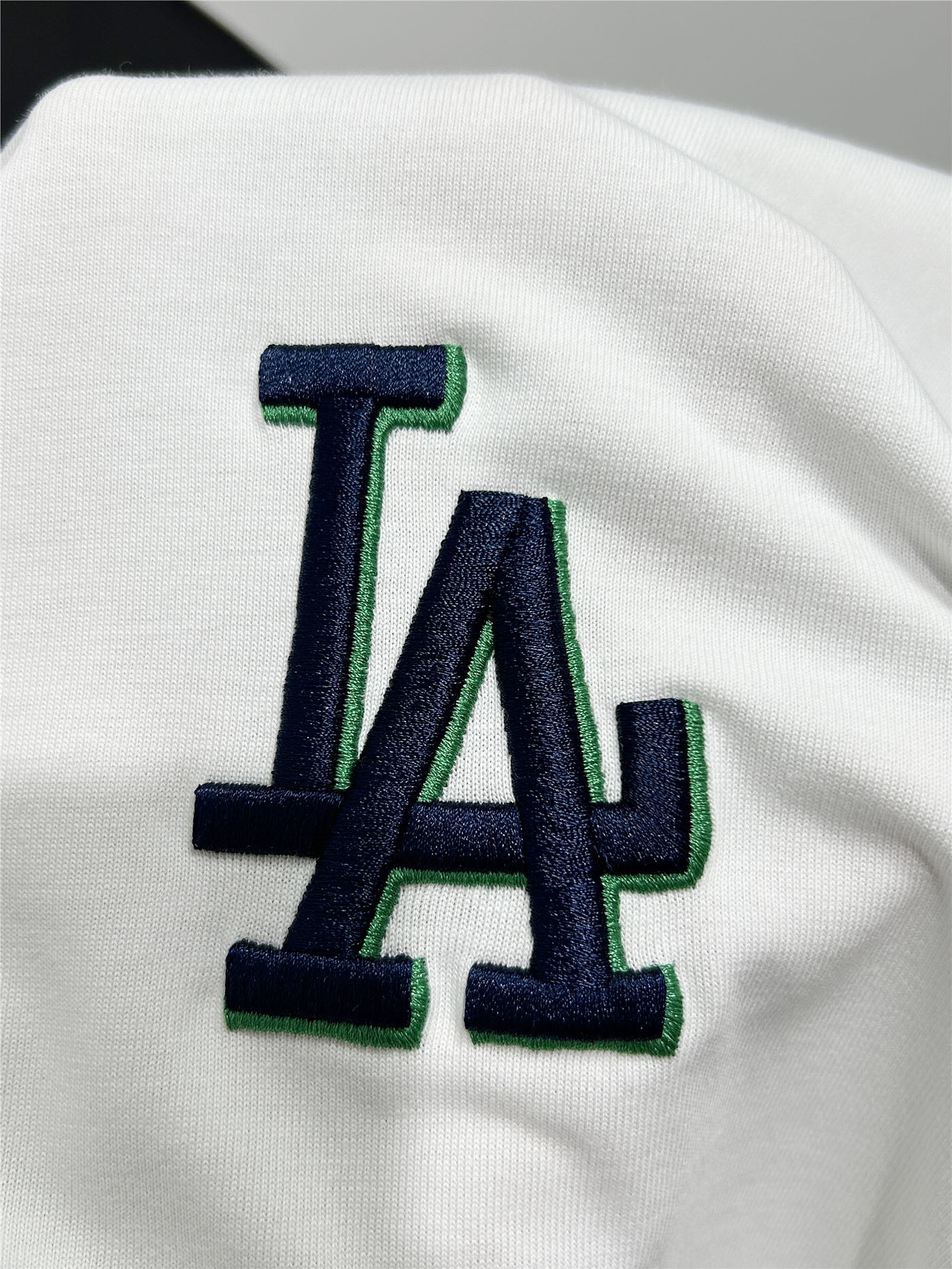 MLB Los Angeles Dodgers Camiseta de Manga Corta con Logo Bordado para Hombre 5 i1710227732 4073 4