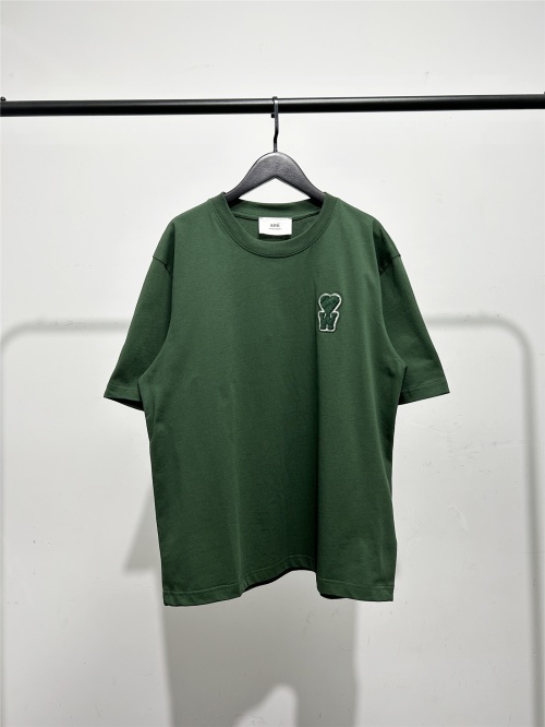 AMI x WOO SHIK Collaboration Short Sleeve T-Shirt with Heart Logo 1 AMI x WOO SHIK Collaboration Short Sleeve T-Shirt with Heart Logo