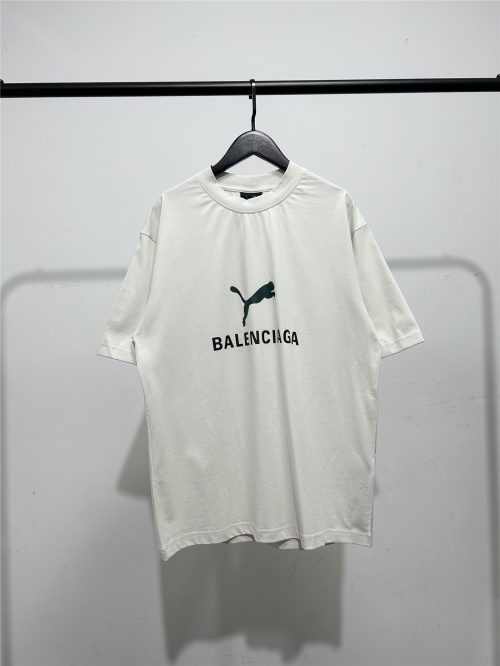 Balenciaga Puma Collaboration Oversized T-Shirt, Unisex Design 1 Balenciaga Puma Collaboration Oversized T-Shirt, Unisex Design
