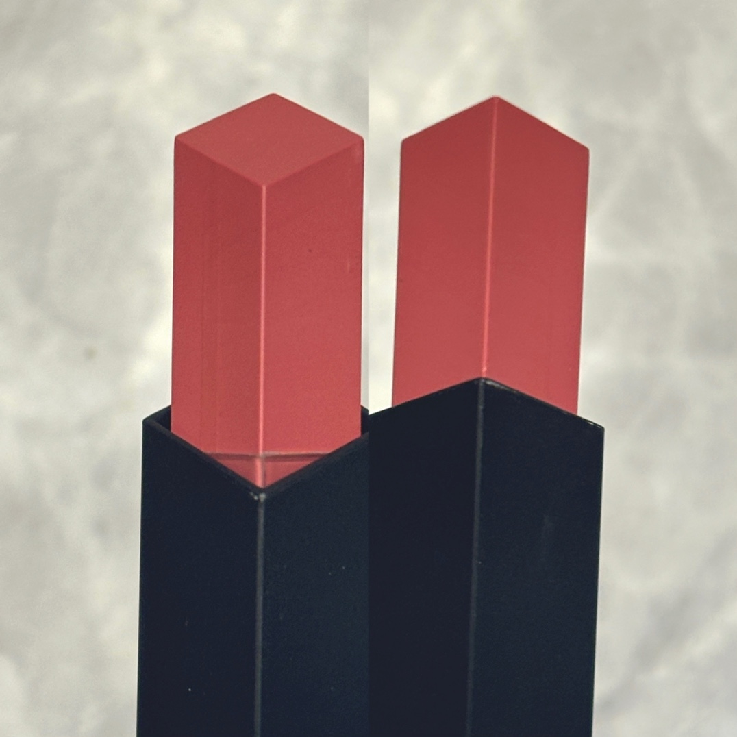 发215💰一支   （需要礼盒包装➕10）  
⭕️ ꫛꫀꪝ ❥&mdash;&mdash;❤上新➡ 专柜品质【2025新品YSL/圣罗兰马卡龙情人节限定渐变浮雕口红唇膏#1966红棕色、#77烟装粉】
🎁配专柜手提袋🛍 
❣️新款YSL圣罗兰马卡龙限定渐变口红 少女渐变蓝粉色，看一眼就能心动，不仅是外表，还是秋冬色号，上嘴整个就是氛围感～狠狠拿捏少女心❤️
现货2️⃣色：77#烟装粉-1966#红棕色
🌟圣罗兰渐变口红限定款马卡龙口红💄#77 烟装粉  超绝的木质调灰粉 薄涂是很日常的柔和杏粉色 通勤早八随手一涂都是嘎嘎嫩妹 厚涂是很馥郁的木质调烟灰粉 气场全开的清冷美人绝杀 薄涂显嫩 厚涂气质 这调色直戳我内心 指出一季的绝世美貌 可千万别错过 是涂一次之后就会被狠狠记住的色号 非常显白 质地丝滑

🌟圣罗兰渐变口红限定款马卡龙口红💄#1966红棕色 无法复刻的红棕 薄涂透橘调 自带元气感 厚涂飒爽红棕气场全开 显白天花板 黄皮锁死

❤ 男票们 闺蜜们 情人节💘送礼就送这款口红 让你的爱人美美的度过每一个瞬间 ^ _ ^ ️🥰