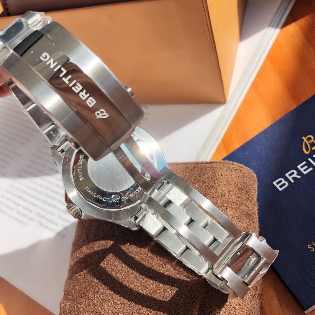 Breitling Super Ocean Watch包,手表 9