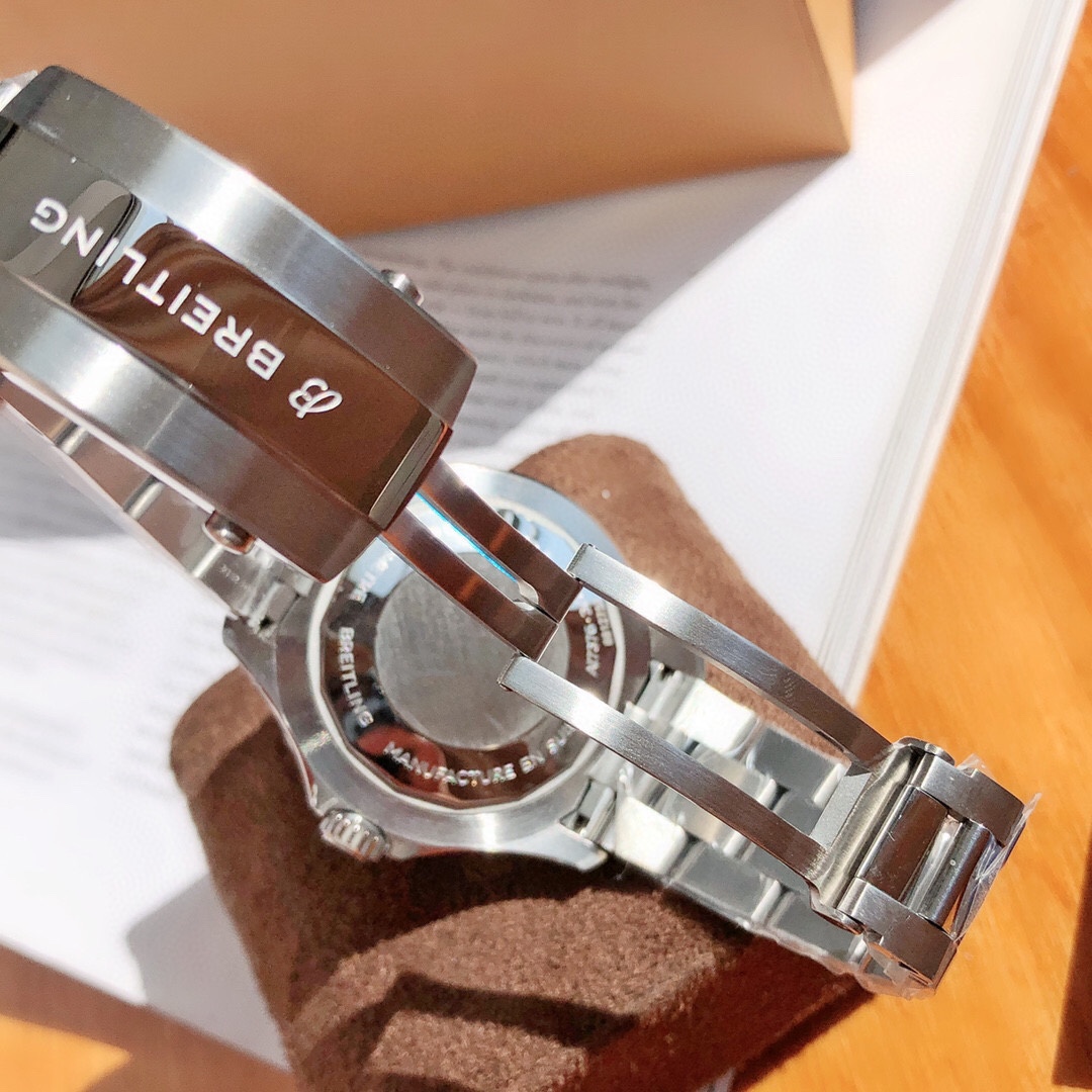 Breitling Super Ocean 手表包,手表 9