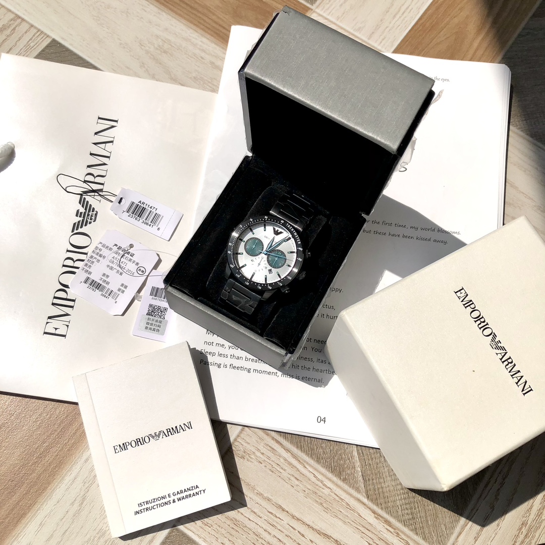 Часы Armani