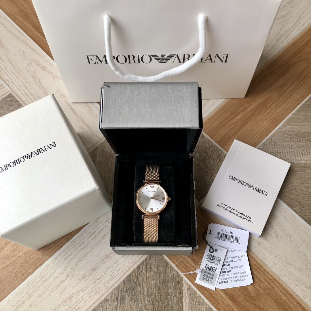 Часы Armani