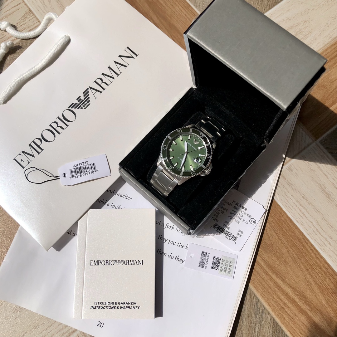 Часы Armani