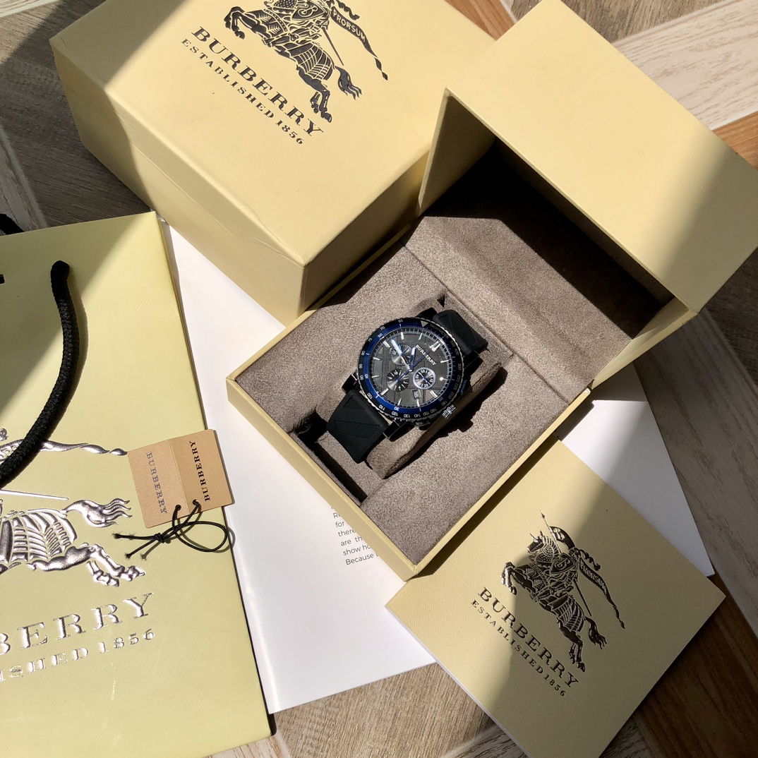 Часы Burberry