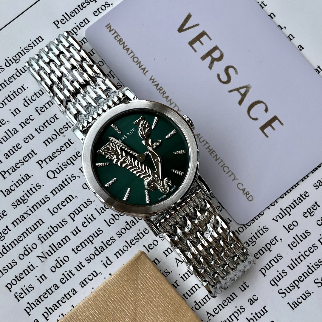 Часы Versace