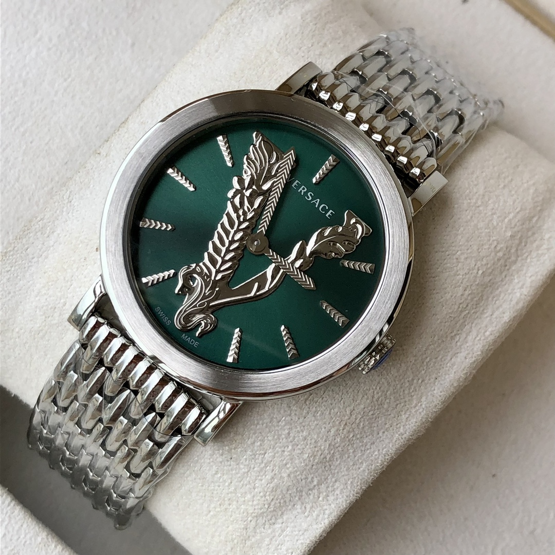Часы Versace