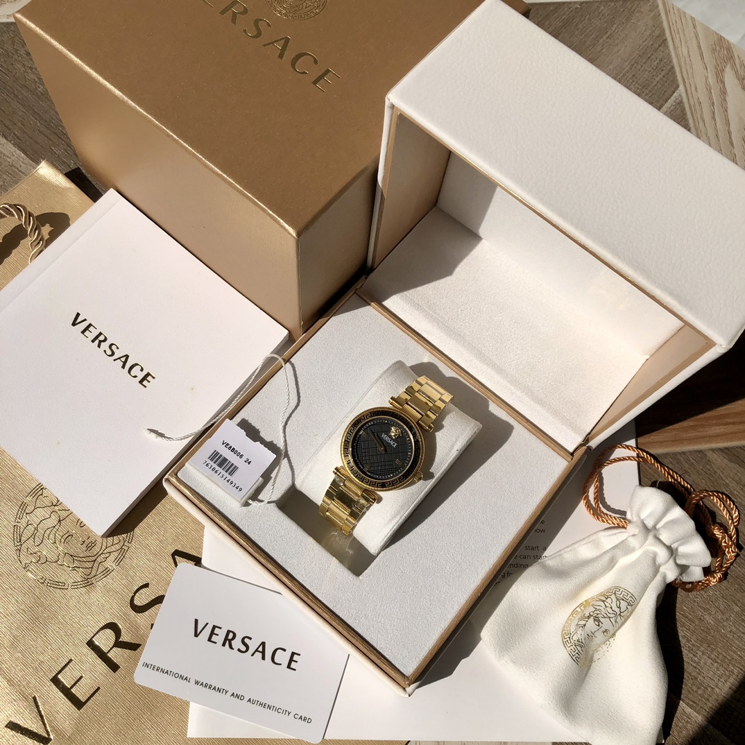 Boutique de luxe
 Versace Montre Fashion Ceinture en acier inoxydable