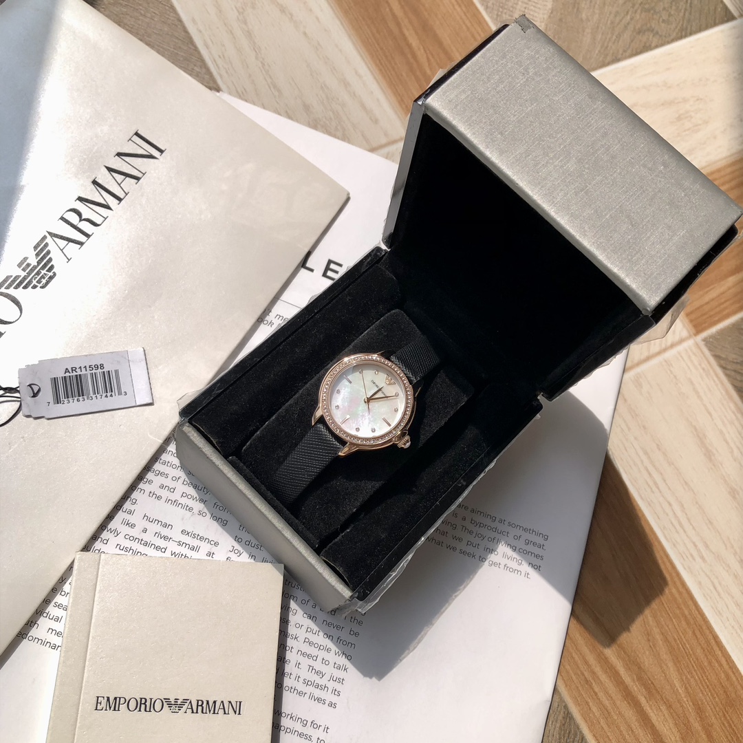 Часы Armani