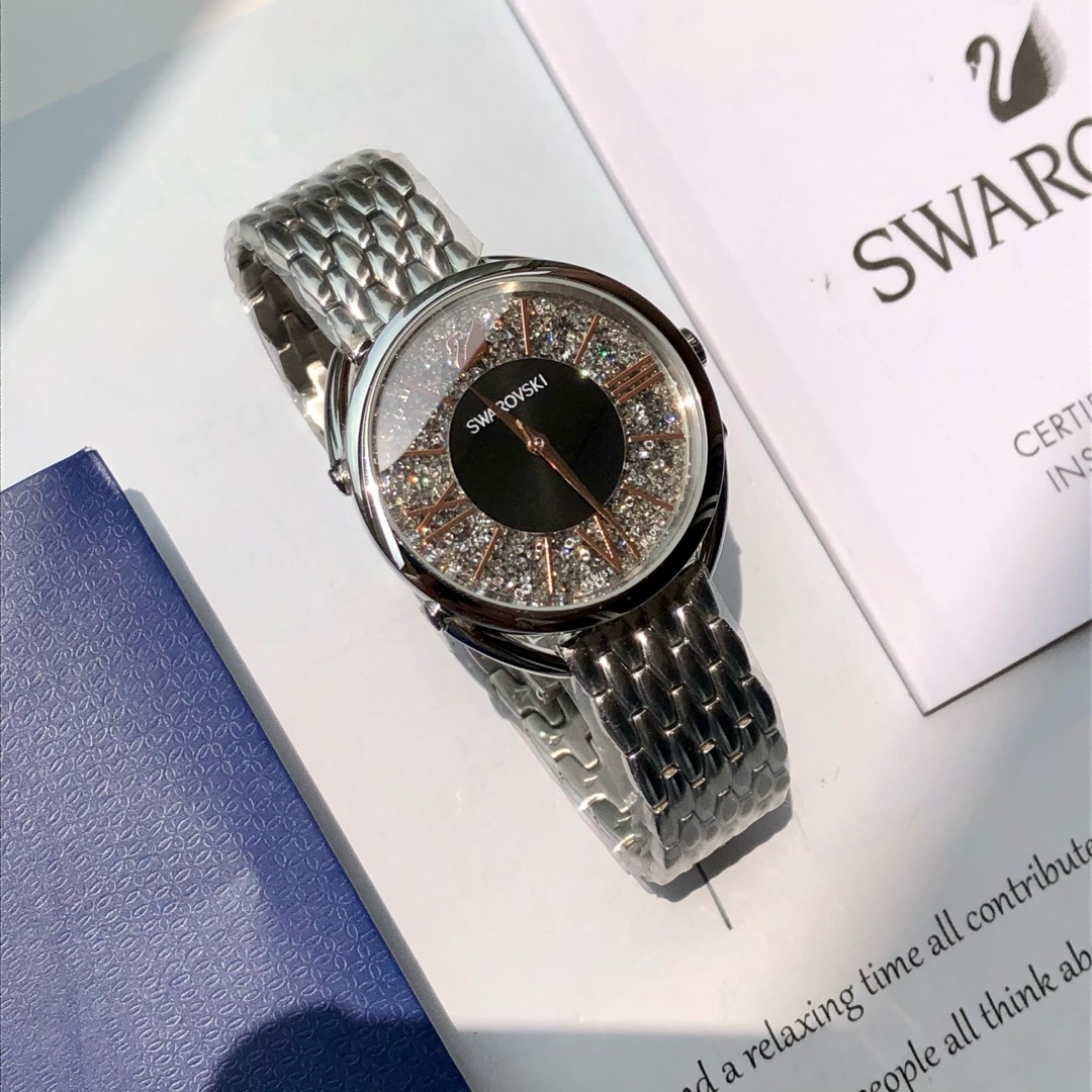 Часы Swarovski