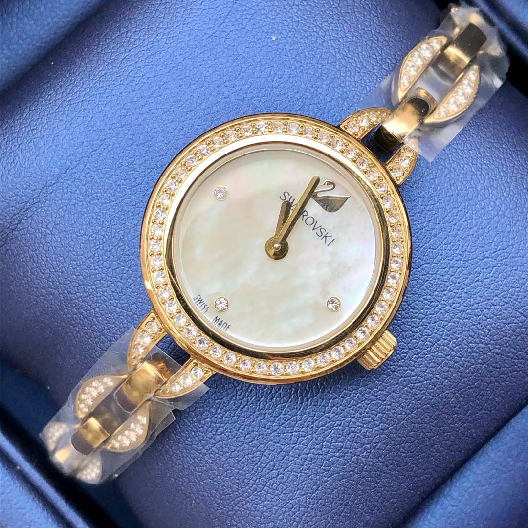 Часы Swarovski