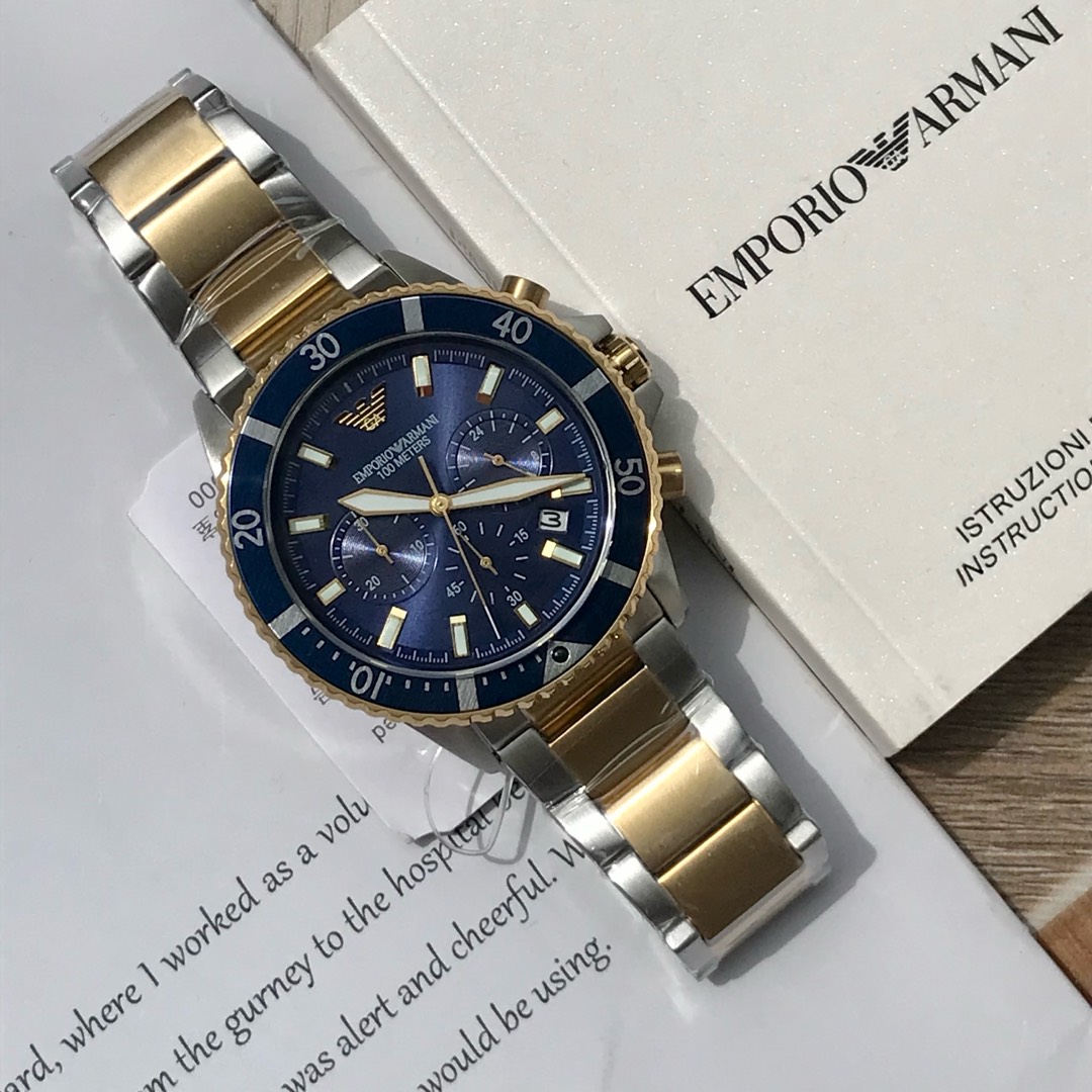 Часы Armani