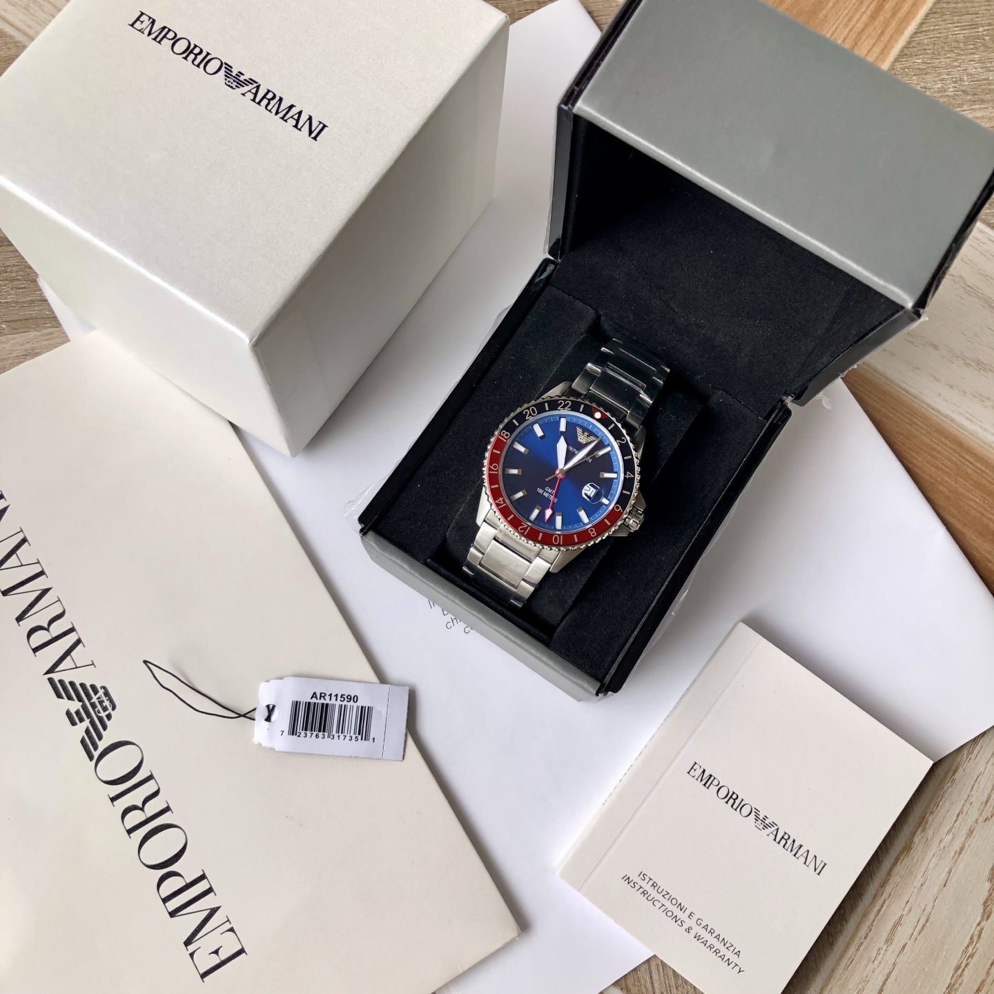 Часы Armani