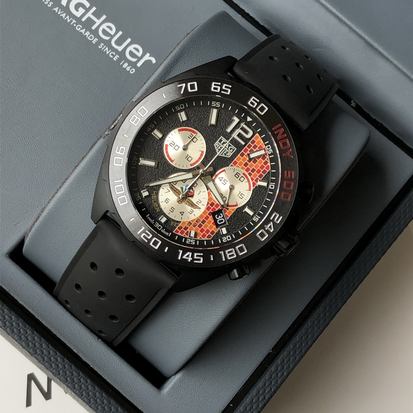 “New Teghuya F1 Stone-English Watch Series with Original Cores and Custom Sequence Code” - 图片 2