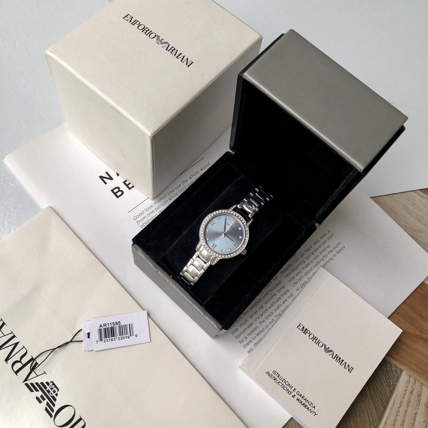 Часы Armani