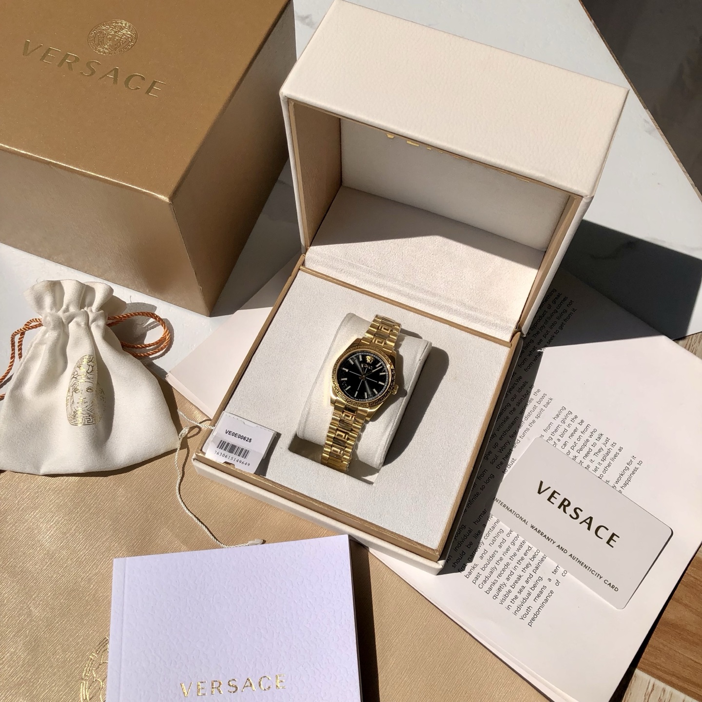 NO:765543,Versace women's model 1 gold luxury black plate,versace19860909范思哲 女款1 金奢黑盘,,versace,Watch