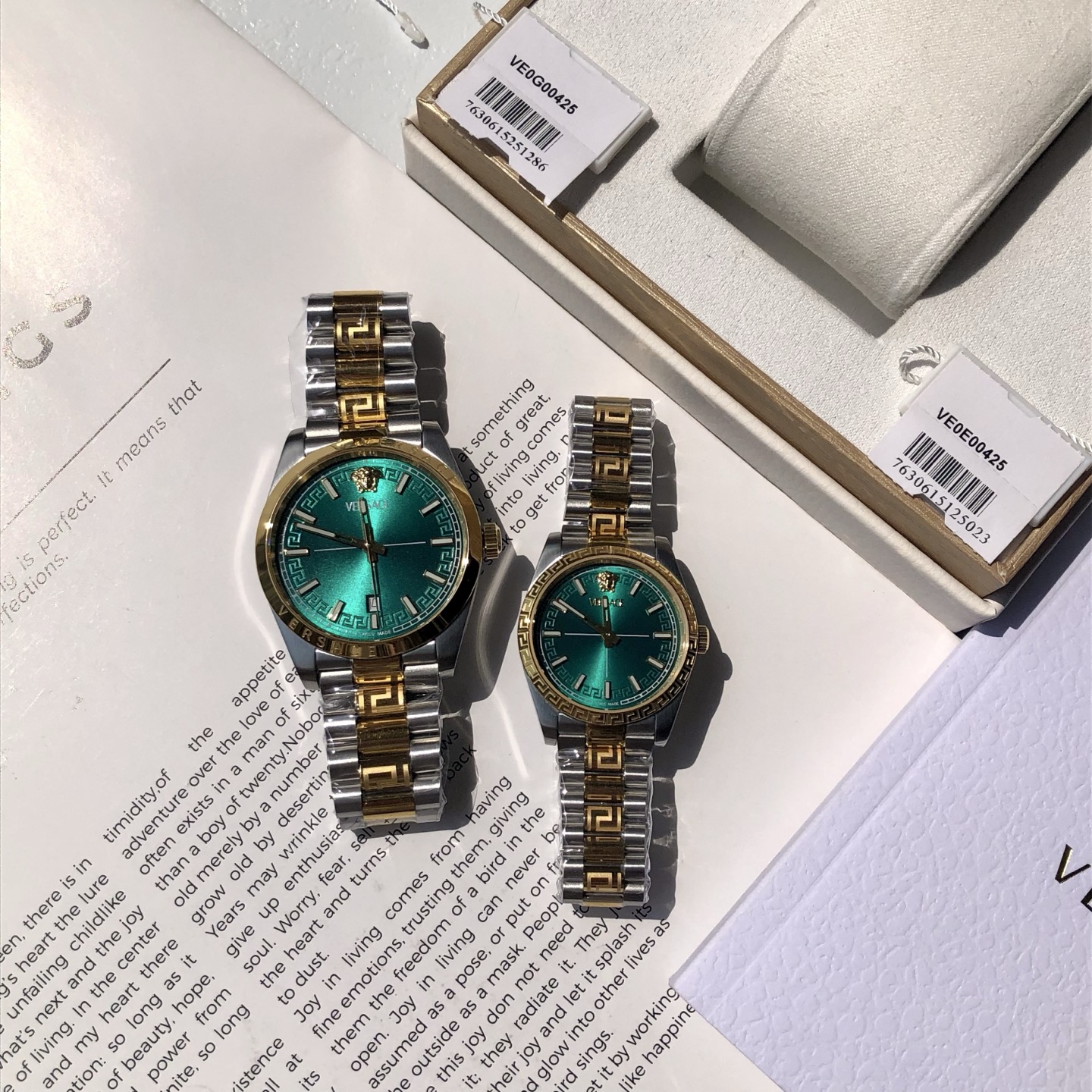 NO:765529,Versace couple model 3 rooms gold dark green plate,versace19860909范思哲 情侣款 3间金墨绿盘,,versace,Watch