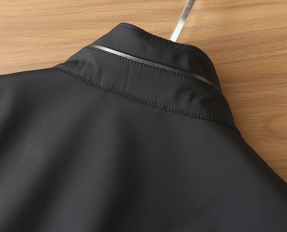 🌾TF汤姆福特2026早春新款立领夹克外套，众多明星都爱穿的时尚百搭单品！喜欢经典简约的朋友,一定不能错