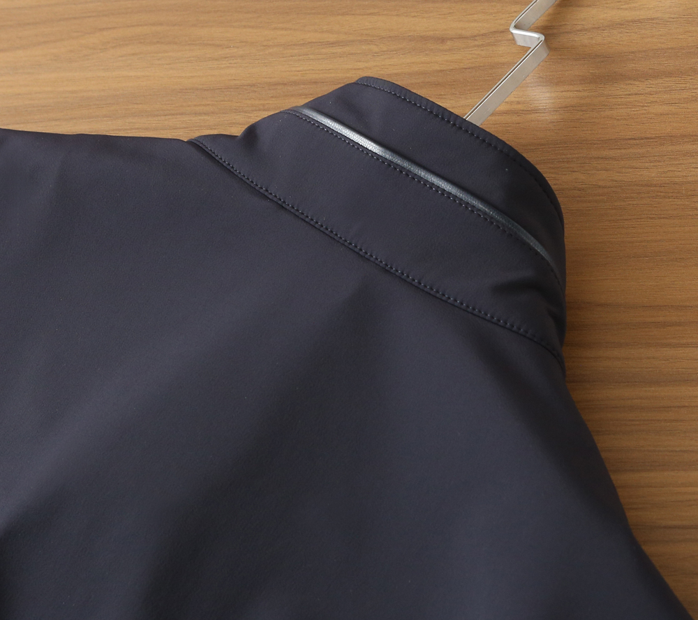 🌾TF汤姆福特2026早春新款立领夹克外套，众多明星都爱穿的时尚百搭单品！喜欢经典简约的朋友,一定不能错