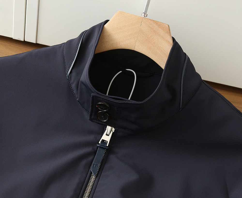 🌾TF汤姆福特2026早春新款立领夹克外套，众多明星都爱穿的时尚百搭单品！喜欢经典简约的朋友,一定不能错