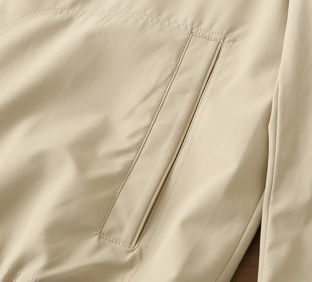 🌾TF汤姆福特2026早春新款立领夹克外套，众多明星都爱穿的时尚百搭单品！喜欢经典简约的朋友,一定不能错