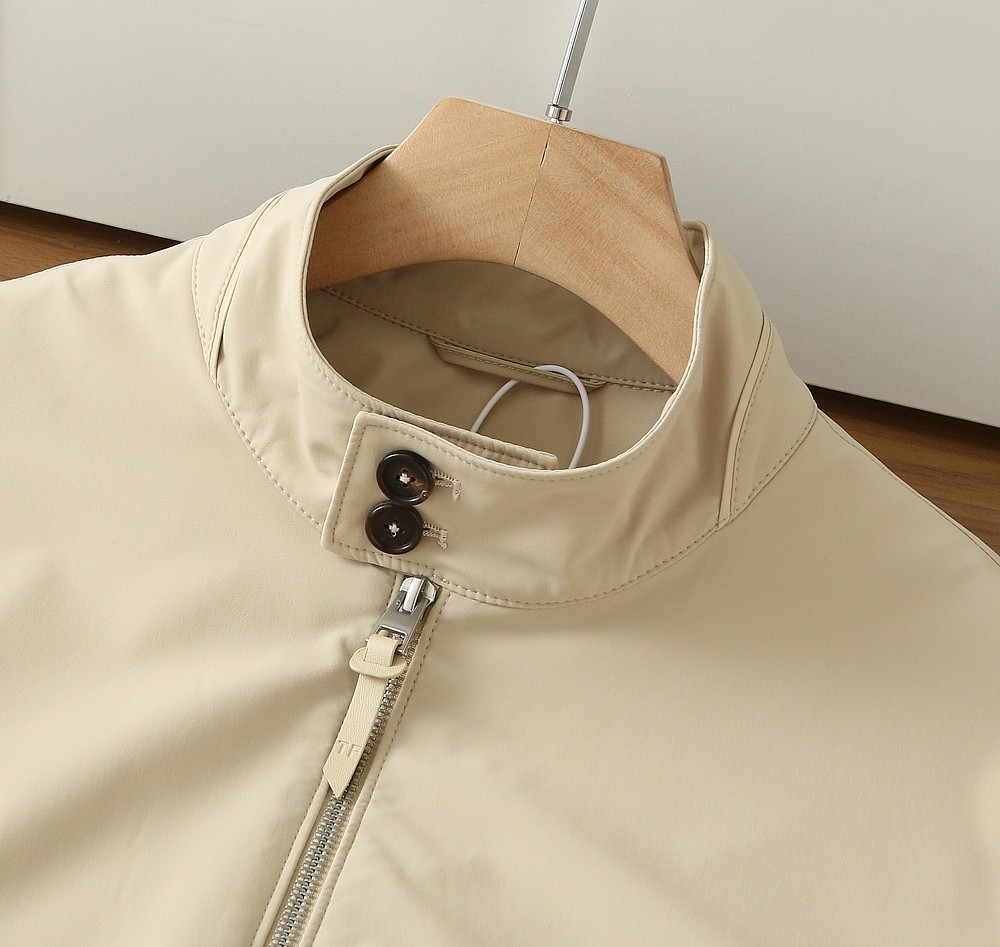 🌾TF汤姆福特2026早春新款立领夹克外套，众多明星都爱穿的时尚百搭单品！喜欢经典简约的朋友,一定不能错