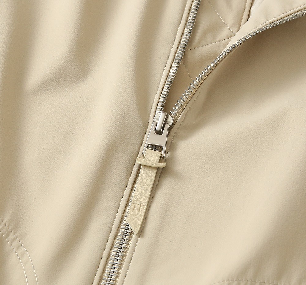 🌾TF汤姆福特2026早春新款立领夹克外套，众多明星都爱穿的时尚百搭单品！喜欢经典简约的朋友,一定不能错