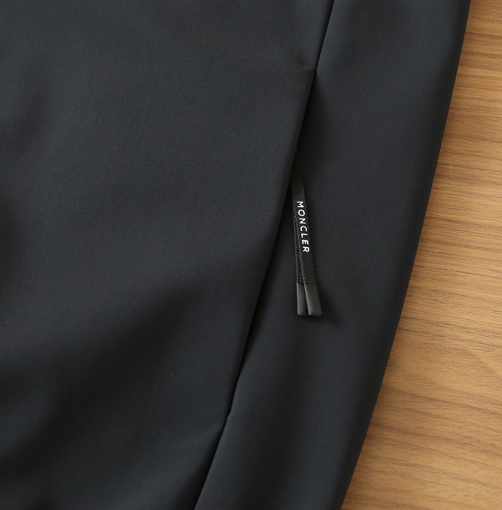 🌾2026SS早春新款蒙口外套马甲最新设计款 秀场新品‼品相非常完美，三标齐全色泽饱满诱人，非常出彩的设