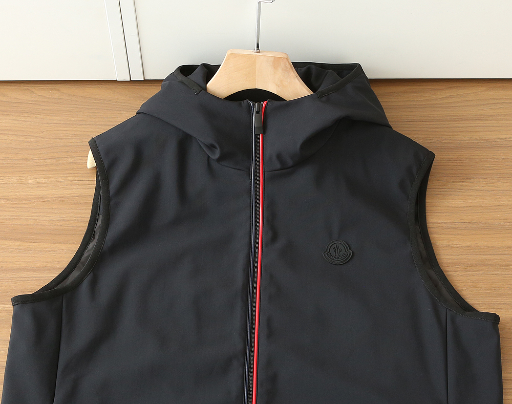 🌾2026SS早春新款蒙口外套马甲最新设计款 秀场新品‼品相非常完美，三标齐全色泽饱满诱人，非常出彩的设