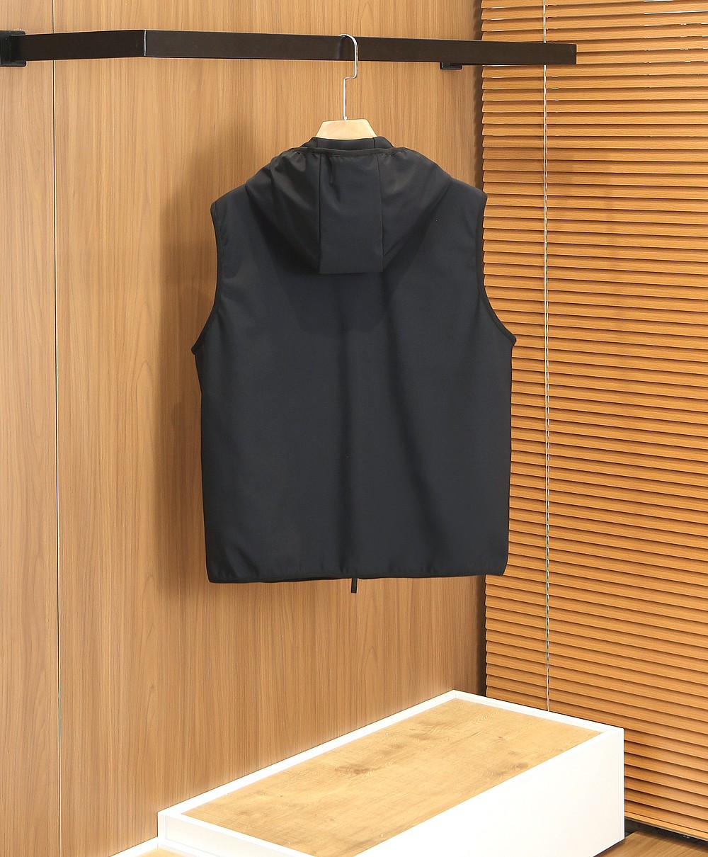 🌾2026SS早春新款蒙口外套马甲最新设计款 秀场新品‼品相非常完美，三标齐全色泽饱满诱人，非常出彩的设