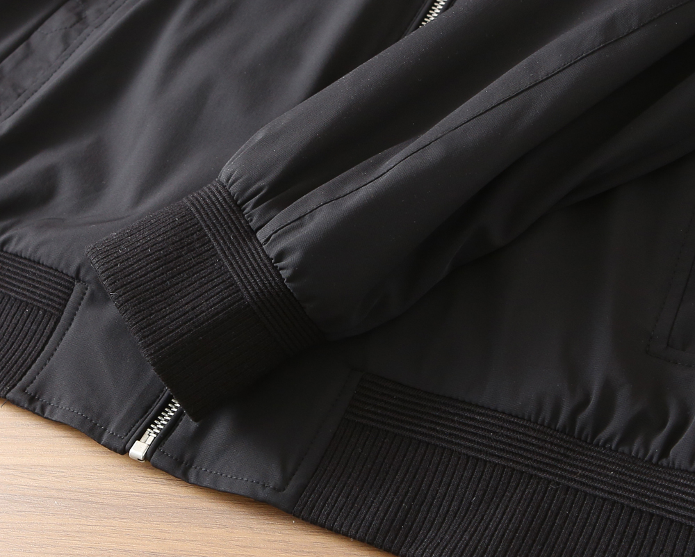 🌾lP🆕诺悠翩雅2026早春新款立领夹克外套，众多明星都爱穿的时尚百搭单品！喜欢经典简约的朋友,一定不能