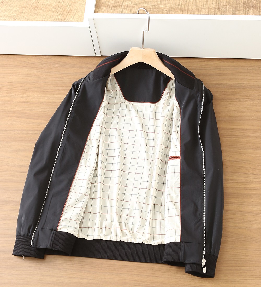 🌾lP🆕诺悠翩雅2026早春新款立领夹克外套，众多明星都爱穿的时尚百搭单品！喜欢经典简约的朋友,一定不能