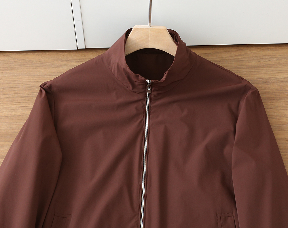 🌾lP🆕诺悠翩雅2026早春新款立领夹克外套，众多明星都爱穿的时尚百搭单品！喜欢经典简约的朋友,一定不能