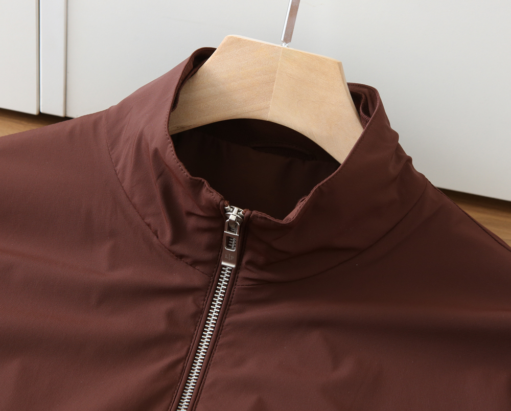 🌾lP🆕诺悠翩雅2026早春新款立领夹克外套，众多明星都爱穿的时尚百搭单品！喜欢经典简约的朋友,一定不能