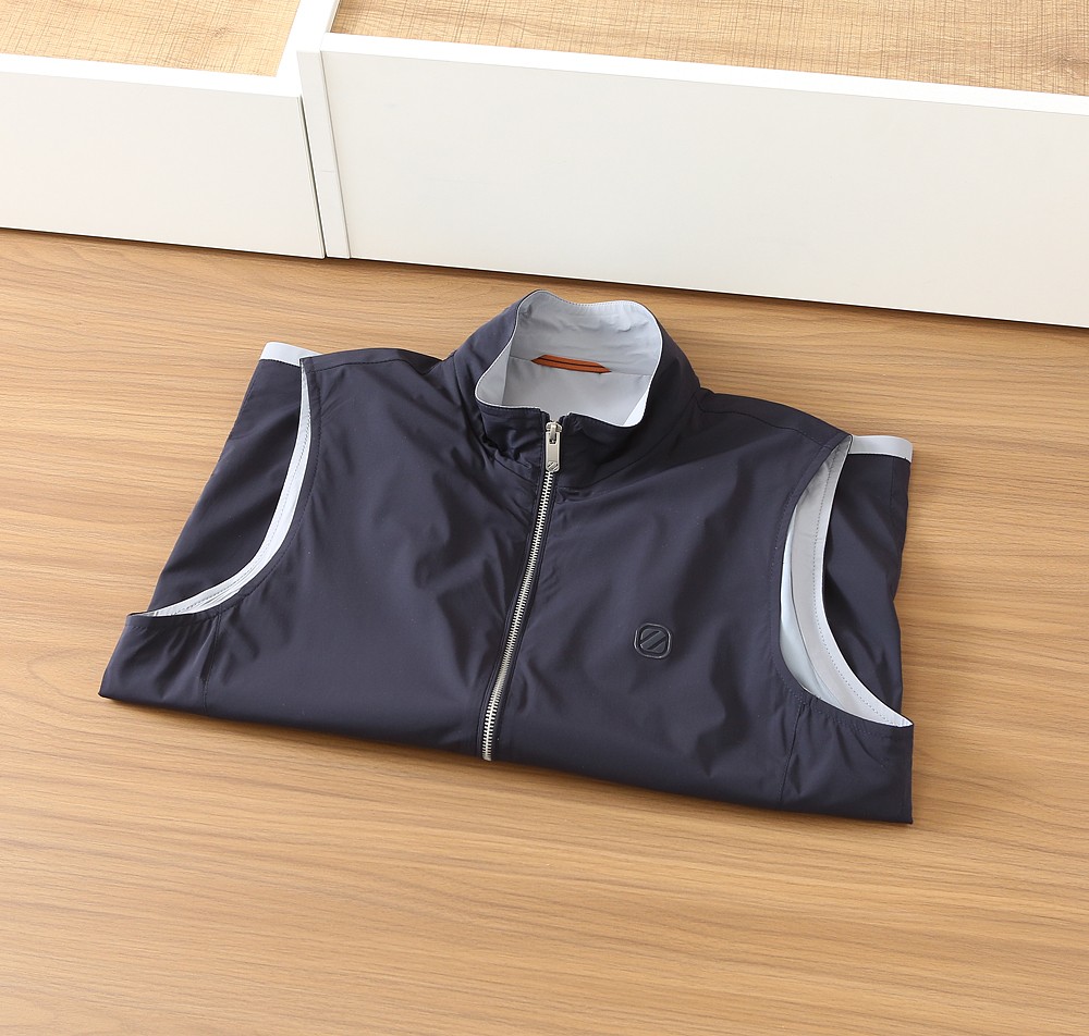 🌾马甲26SS出品新款!-ZEG*A最新定制男士商务休闲马甲。都市时尚精英衣橱必备款，高级修身显瘦，很适