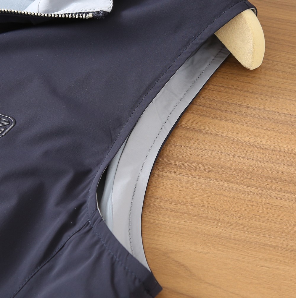 🌾马甲26SS出品新款!-ZEG*A最新定制男士商务休闲马甲。都市时尚精英衣橱必备款，高级修身显瘦，很适