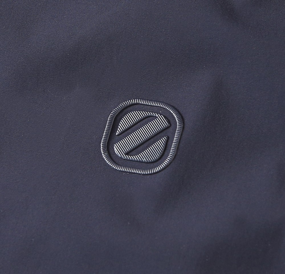 🌾马甲26SS出品新款!-ZEG*A最新定制男士商务休闲马甲。都市时尚精英衣橱必备款，高级修身显瘦，很适