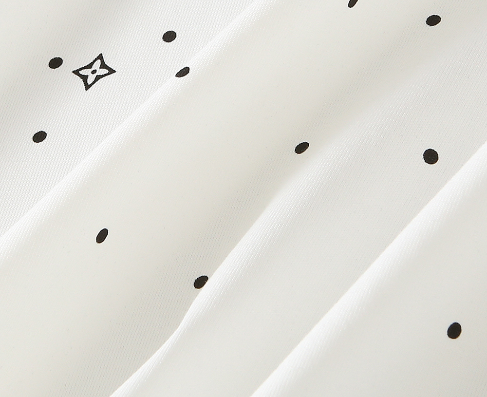 🌾LV 2026春夏新款首发专柜最新款短袖圆领T恤 高端订制 设计前卫时尚！品牌logo重工艺设计 高端