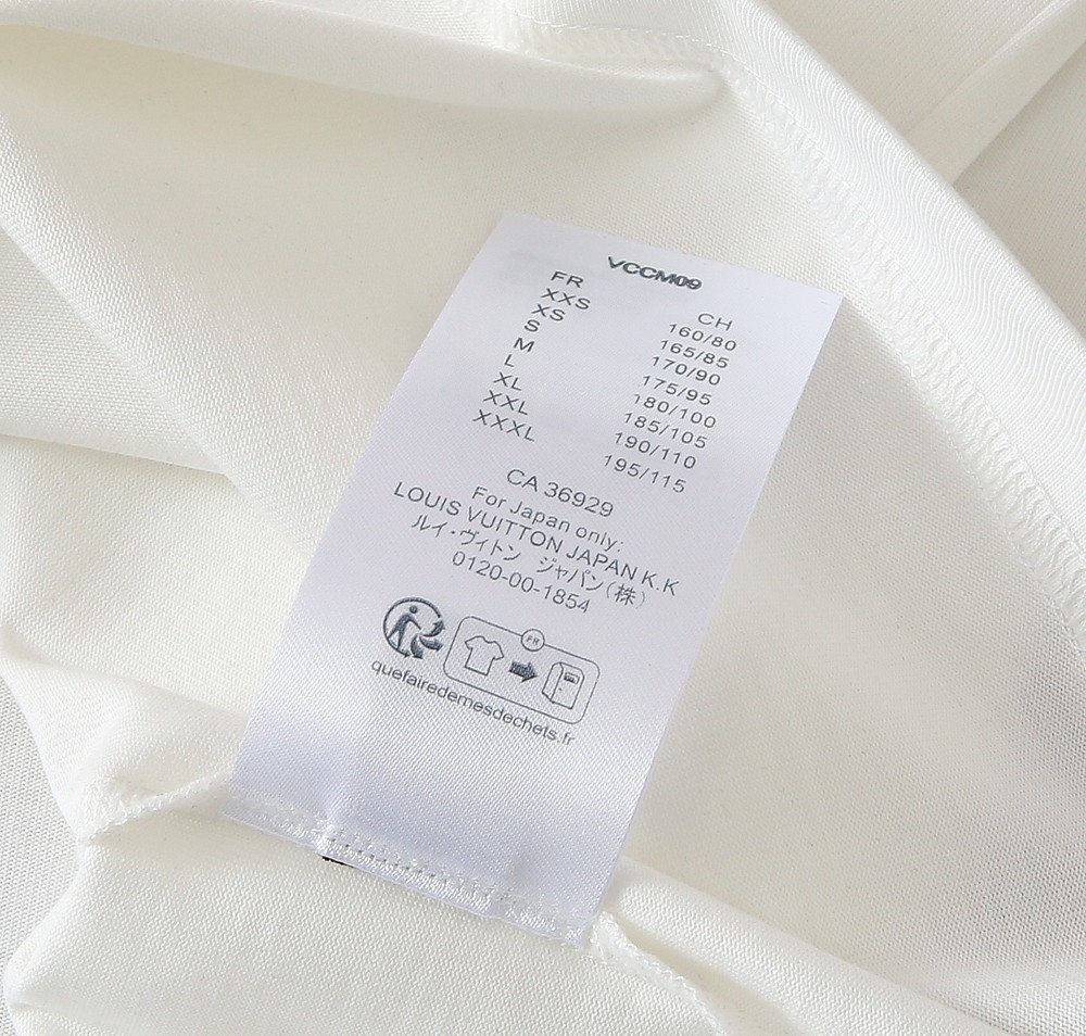 🌾LV 2026春夏新款首发专柜最新款短袖圆领T恤 高端订制 设计前卫时尚！品牌logo重工艺设计 高端