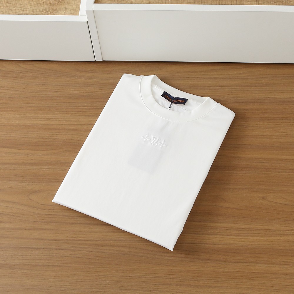 🌾LV短袖尺寸表……T8125