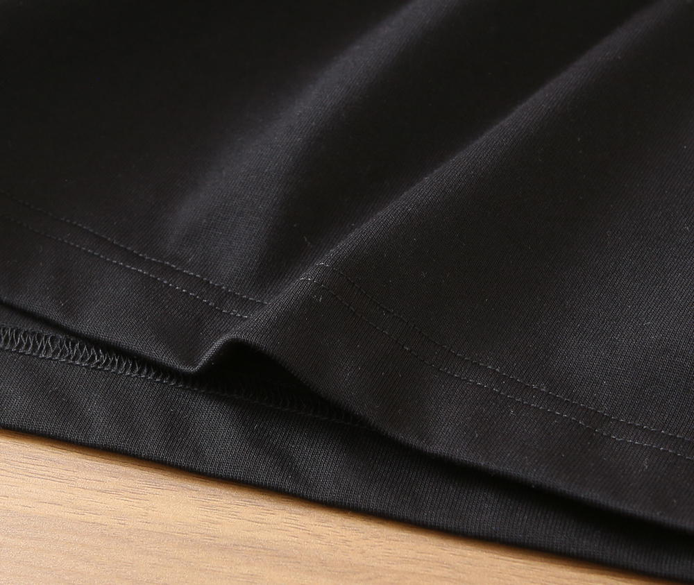 🌾蒙口2026春夏新款首发专柜最新款短袖圆领T恤 高端订制 设计前卫时尚！品牌logo重工艺设计 高端定