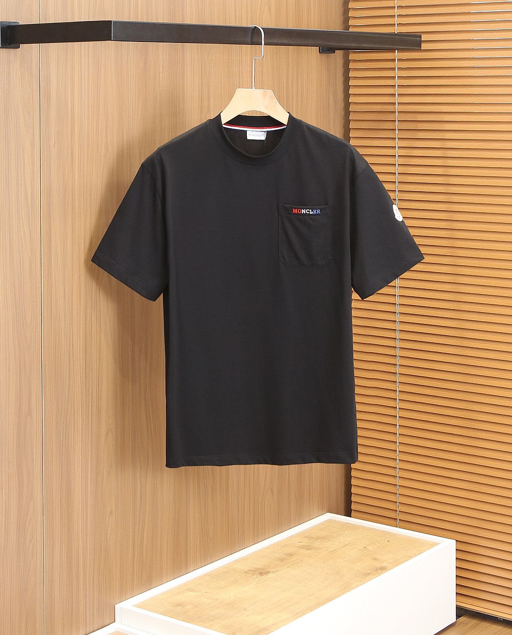 🌾蒙口2026春夏新款首发专柜最新款短袖圆领T恤 高端订制 设计前卫时尚！品牌logo重工艺设计 高端定