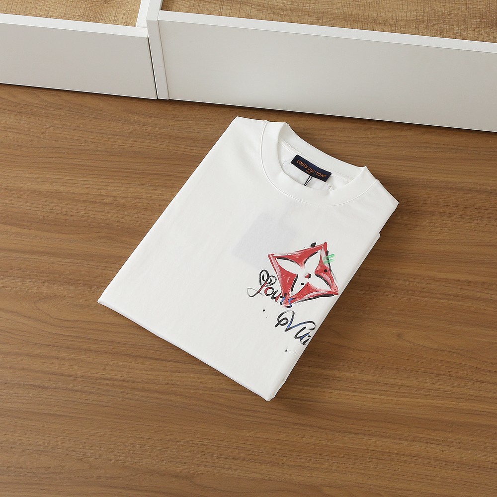 🌾LV 2026春夏新款首发专柜最新款短袖圆领T恤 高端订制 设计前卫时尚！品牌logo重工艺设计 高端