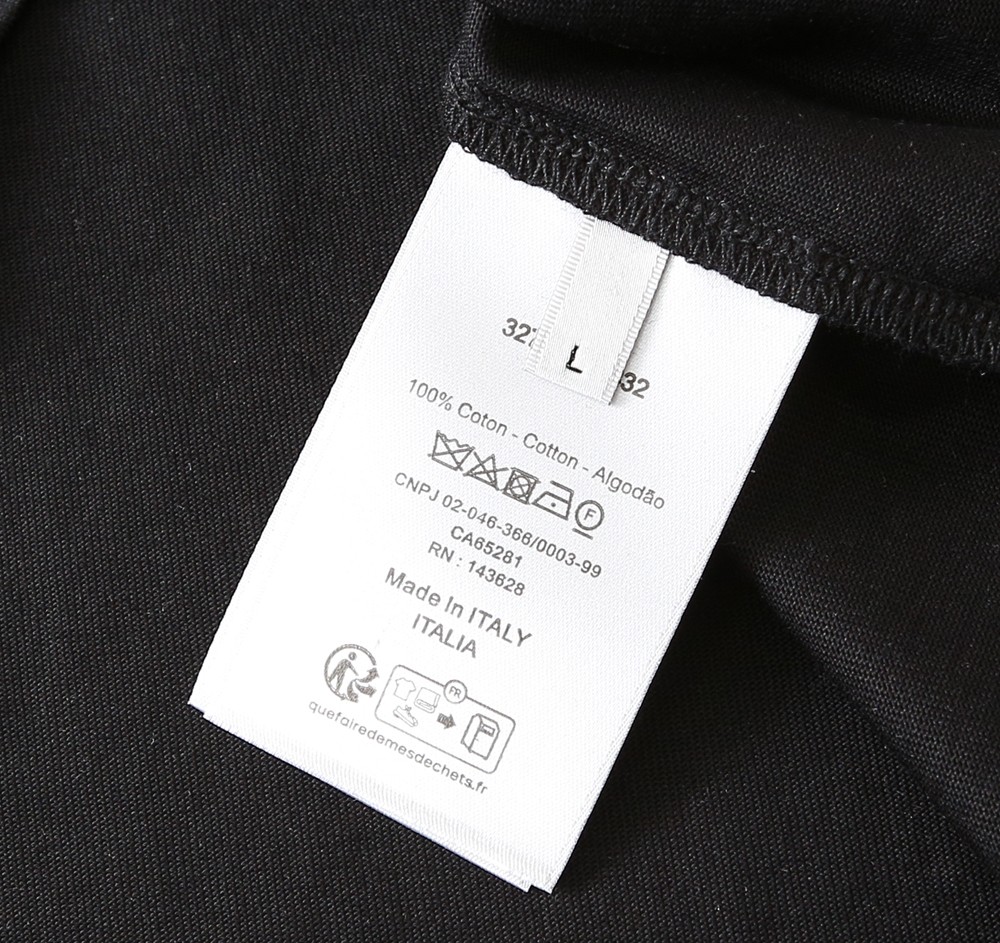 🌾迪奥 2026春夏新款首发专柜最新款短袖圆领T恤 高端订制 设计前卫时尚！品牌logo重工艺设计 高端